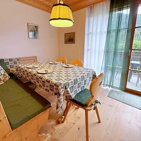 Clara Garden With Mountain View Apartment