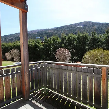 Clara Garden With Mountain View *
